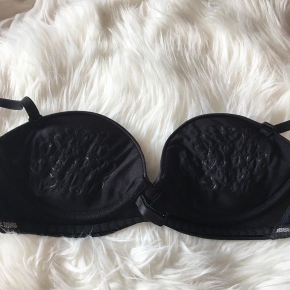 Black UpBra - Picture 2 of 3